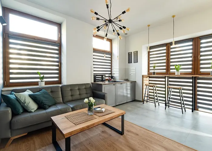 Neo Unique & Bright Apartments, Free Parking, 15Min Old Town & Kazimierz - By Homelike Krakow