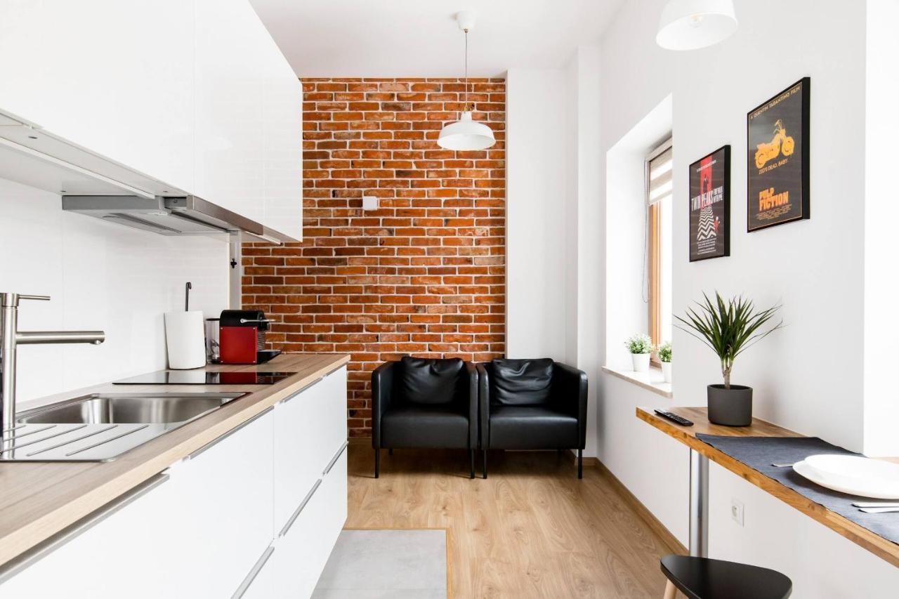 Neo Unique & Bright Apartments, Free Parking, 15min Old Town & Kazimierz - By Homelike Apartment Krakau