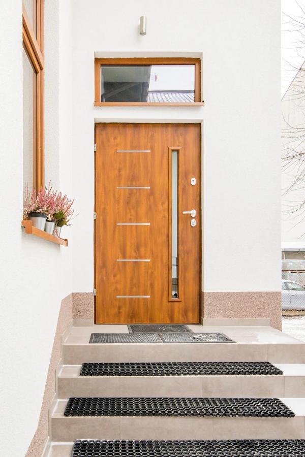 Neo Unique & Bright Apartments, Free Parking, 15min Old Town & Kazimierz - By Homelike * Krakau