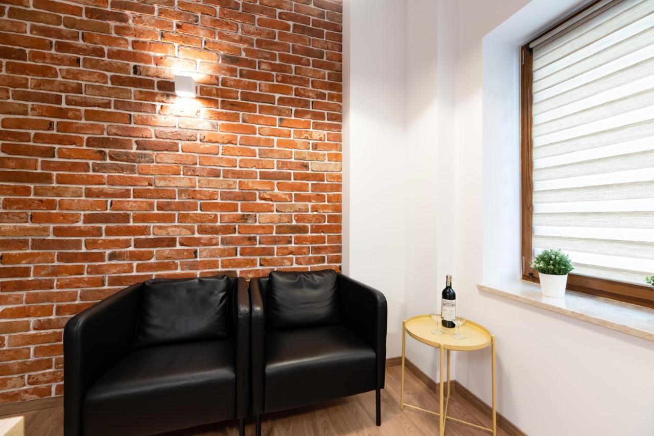 Neo Unique & Bright Apartments, Free Parking, 15min Old Town & Kazimierz - By Homelike Krakau