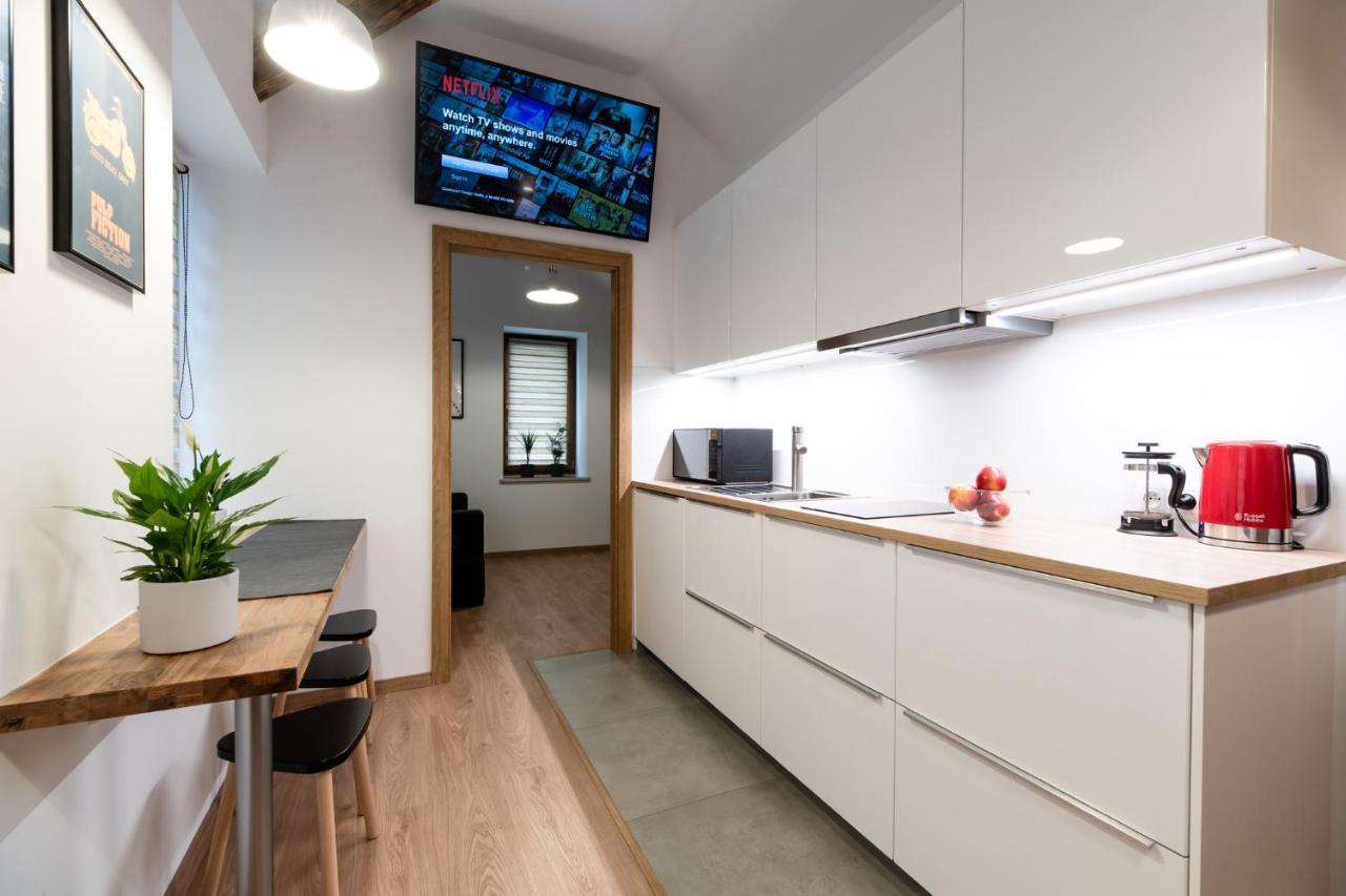 Neo Unique & Bright Apartments, Free Parking, 15min Old Town & Kazimierz - By Homelike * Krakau